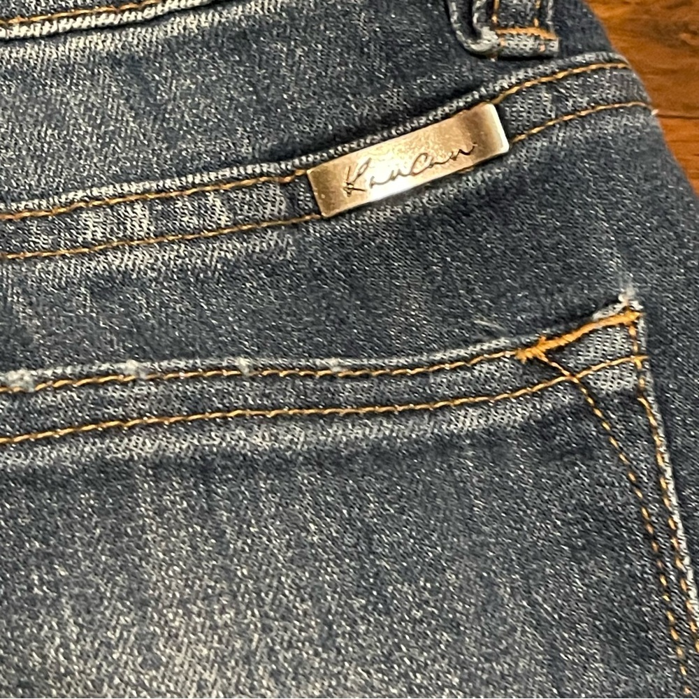 Kancan Tiffany Mid Rise Flare Leg Jeans Size 3/26 - Picture 8 of 9